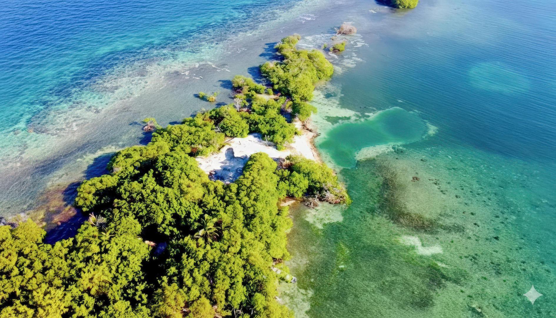 Pelican Caye – Private island in Belize, Central America